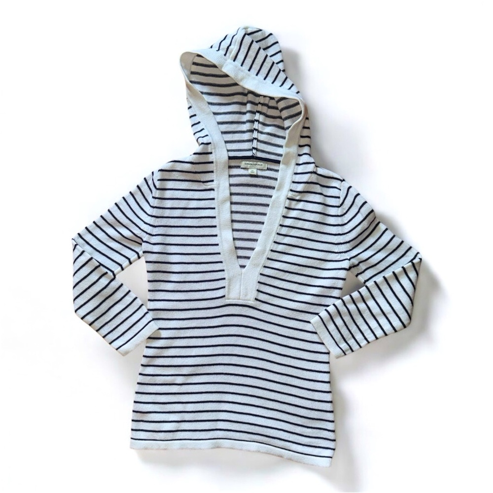 Banana Republic White And Navy Striped cotton sweater hoodie size XS‎